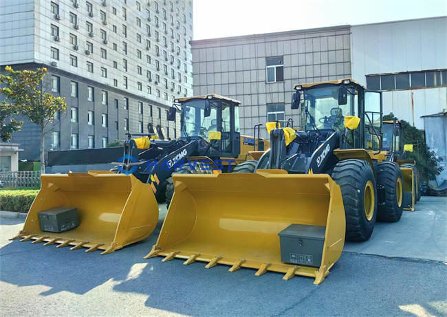 Latest company case about 4 Units Wheel Loader ZL50GN and LW500FN Were Exported to Ethiopia