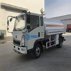 Howo 116hp 5000L Capacity 4x2 Light Duty Fuel Tanker Lorry With Flow Meter